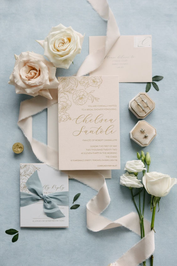 #mangostudios #torontoweddingphotographer #miamiweddingphotographer #weddingideas #weddinginspo #weddingflatlay