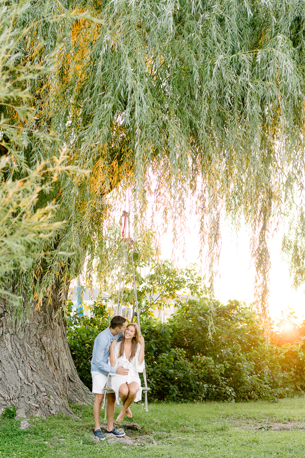 Engagement photographer tips for the newly engaged