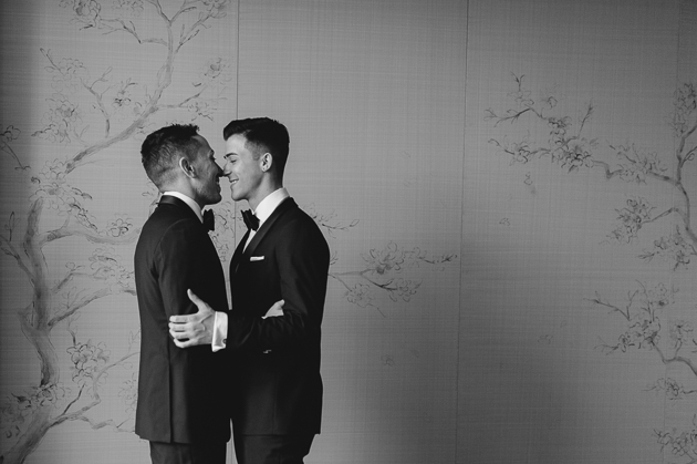 The sweetest first look moment at the Four Seasons Hotel 