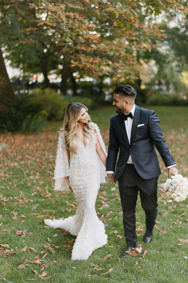 Bride and groom wedding photos at Osgoode Hall - wedding photography cost