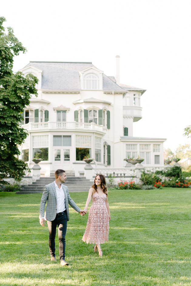 Romantic engagement photos at Spadina Museum