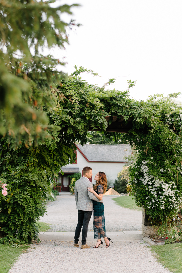 Romantic engagement photos at Spadina Museum