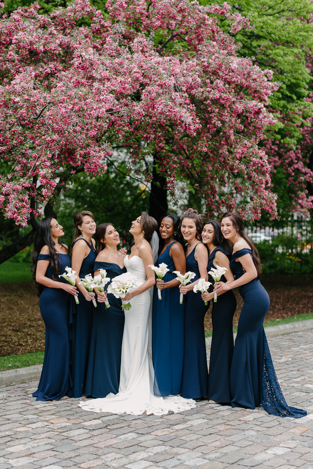 Bridal party wedding photography planning tips